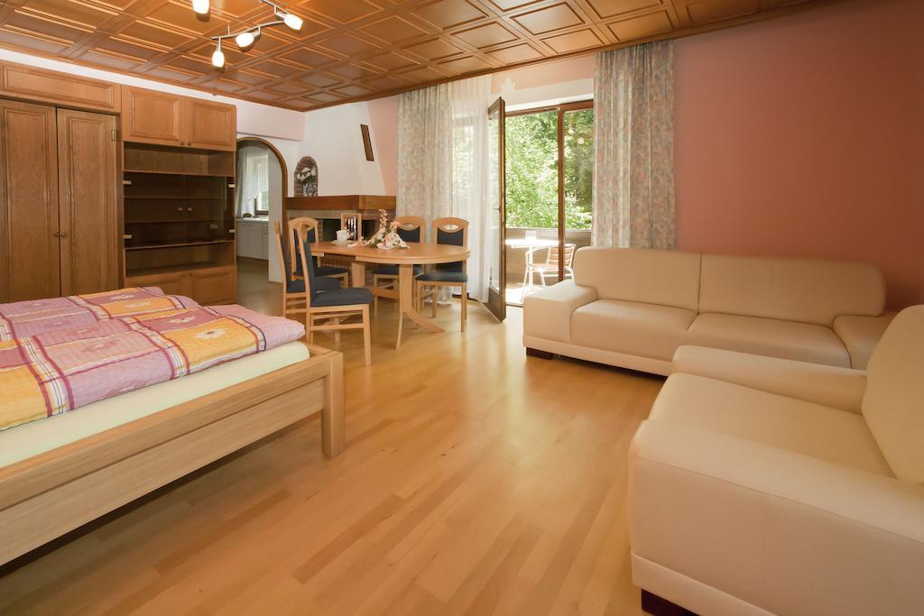 Appartement - Pension Adlerhorst 벨덴암워스에르시 객실 사진